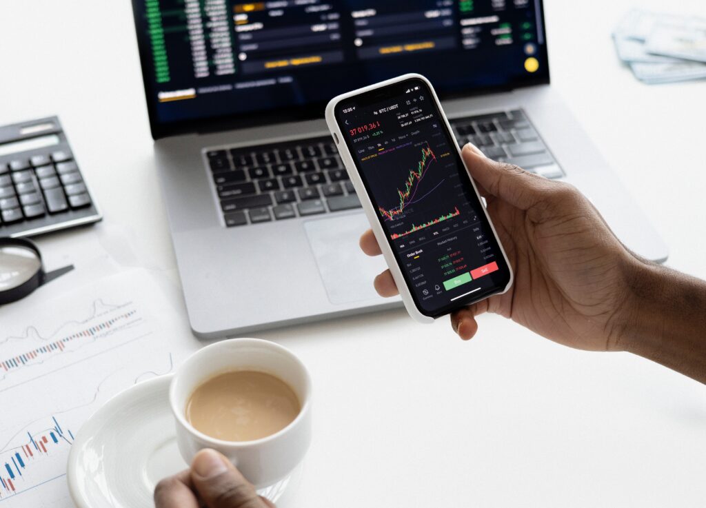 Top 5 Best Investment Apps to Use