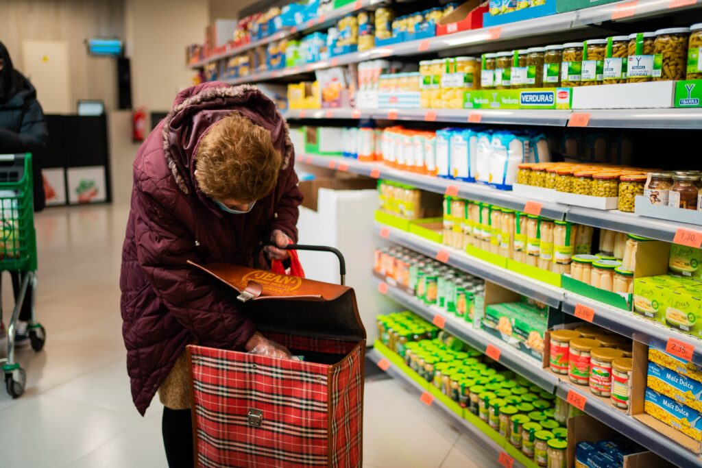 10 Secret Grocery Shopping Tips You Need to Know
